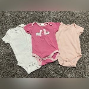 Pack of 3 short sleeve onesies